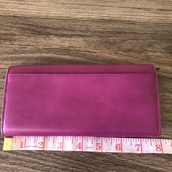 Like new Lodis wallet - Picture 2 of 8